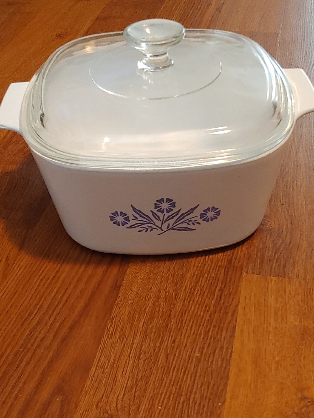 Corningware Casserole Dish with Glass Lid